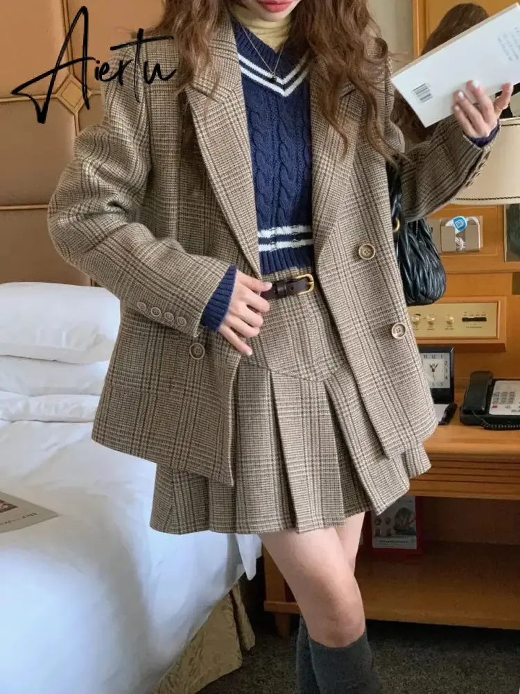 Aiertu 2 Piece Sets Women Outfits Autumn Winter Elegant Sweet Woolen Blazer High Waist Pleated Skirt Suit Korean Vintage Temperament