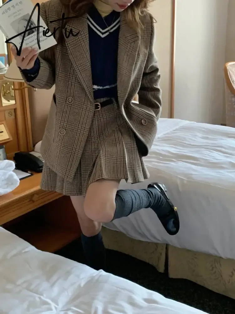 Aiertu 2 Piece Sets Women Outfits Autumn Winter Elegant Sweet Woolen Blazer High Waist Pleated Skirt Suit Korean Vintage Temperament