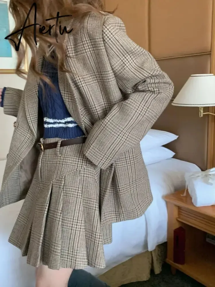 Aiertu 2 Piece Sets Women Outfits Autumn Winter Elegant Sweet Woolen Blazer High Waist Pleated Skirt Suit Korean Vintage Temperament