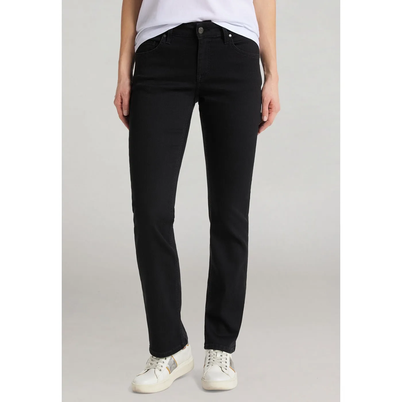 Black High Rise Straight Fit Jeans