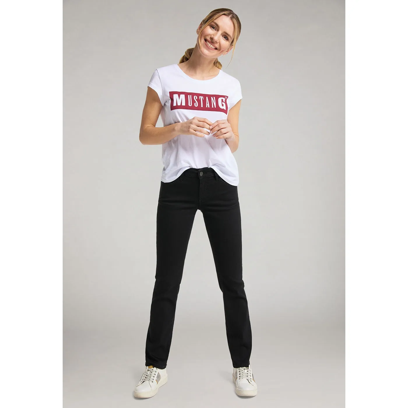 Black High Rise Straight Fit Jeans