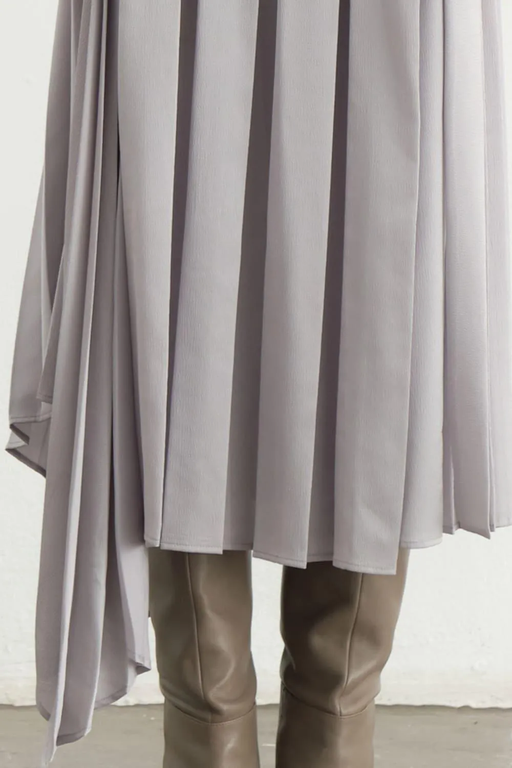 Piimio Asymmetric Flap Skirt