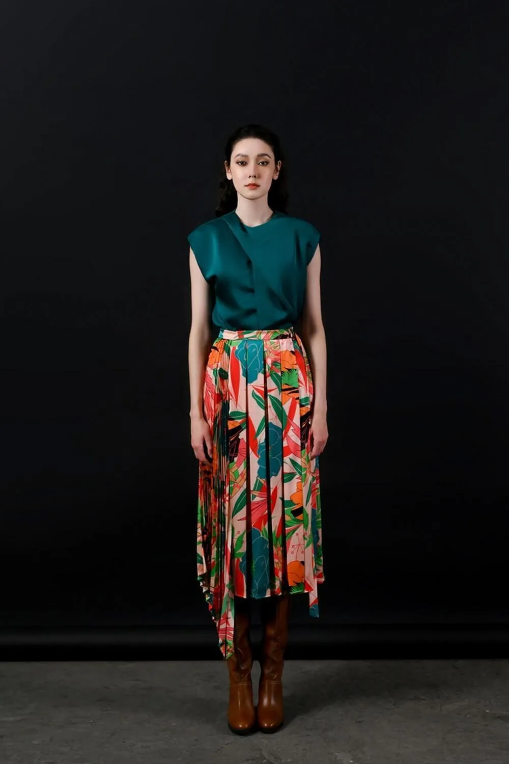 Piimio Asymmetric Flap Skirt