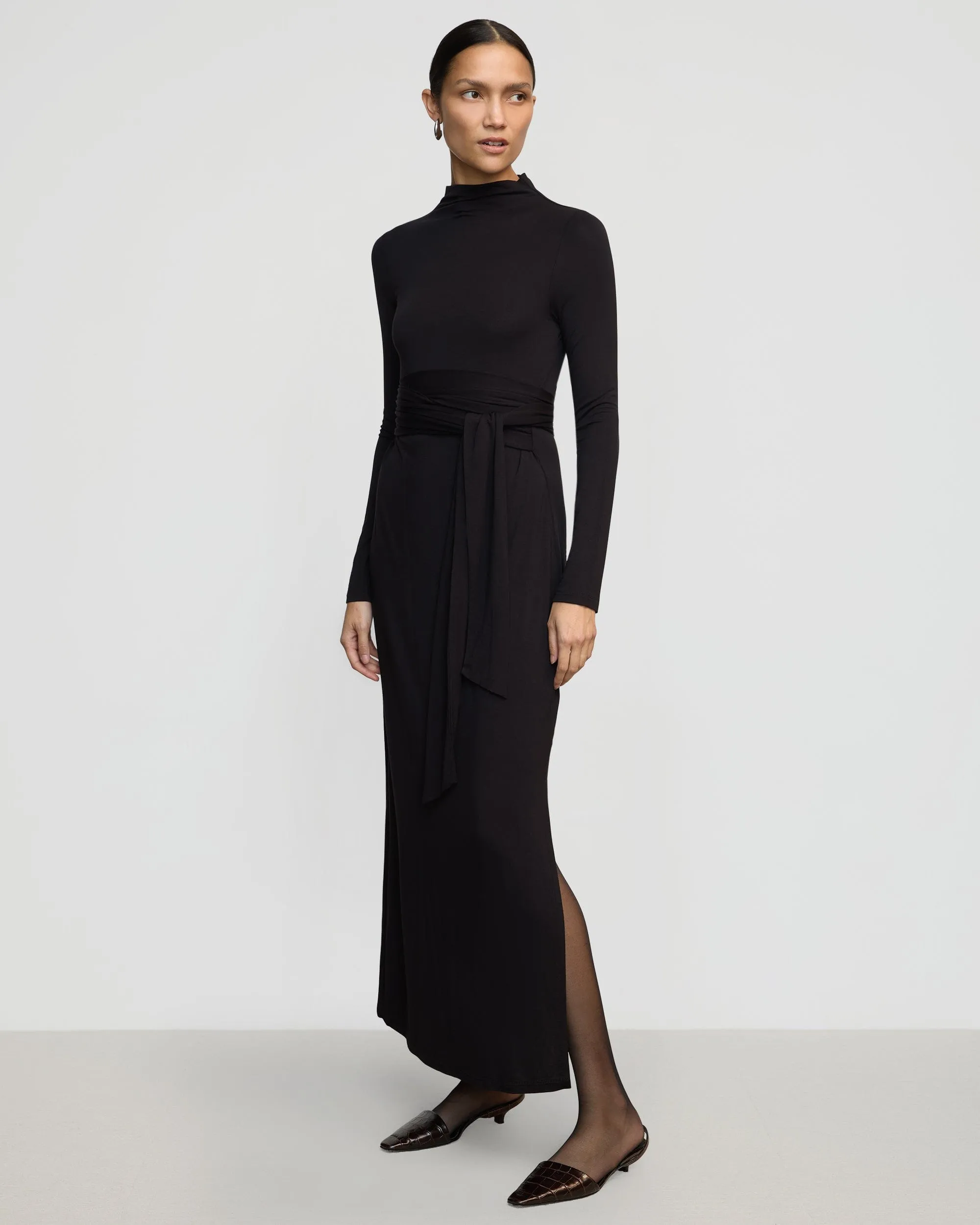 Vero Tie-Front Long-Sleeve Dress