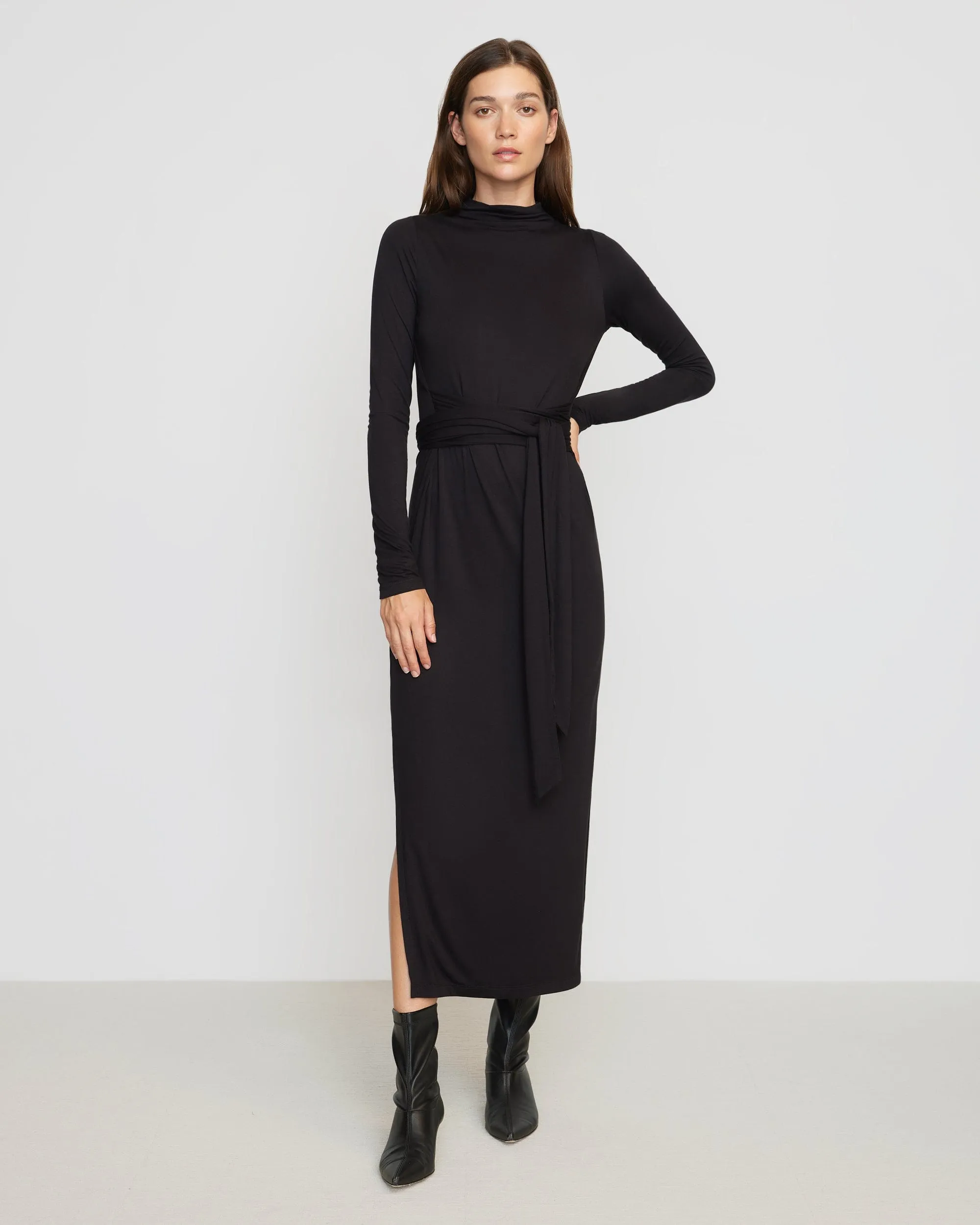 Vero Tie-Front Long-Sleeve Dress